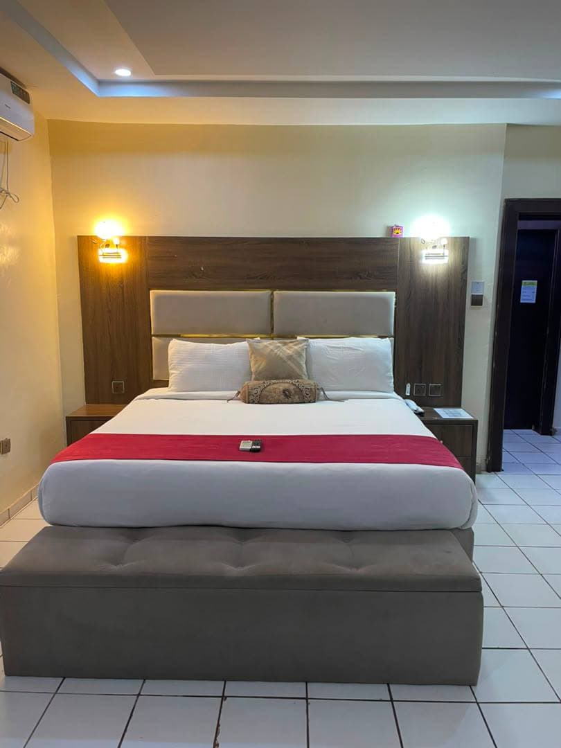 Executive Room